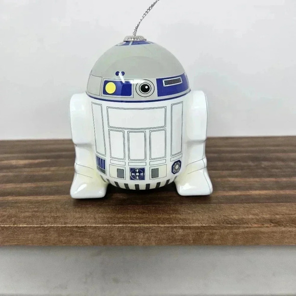 R2-D2 Christmas Ornament - Picture 3 of 6
